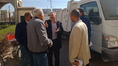 أبوقرقاص تتسلم دفعة معدات جديدة لدعم منظومة النظافة بأحياء وقرى المركز