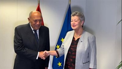 وزير الخارجية يلتقي بالمفوضة الأوروبية للشئون الداخلية والهجرة