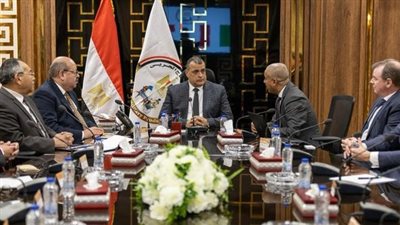 تفاصيل لقاء وزير الإنتاج الحربي بمسئولي شركة 