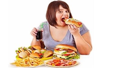 أطعمة تضعف جهاز المناعة يجب تجنبها 