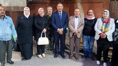 مدير تعليم الجيزة يقدم الشكر لجميع العاملين في آخر أيام امتحانات الشهادة الإعدادية (صور)