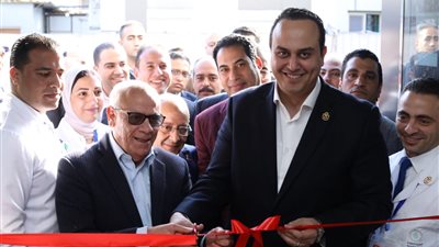رئيس الرعاية الصحية ومحافظ بورسعيد يفتتحان مركز الشفاء للغسيل الكُلوى