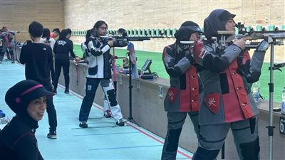 منتخب سلطنة عمان يبدأ ماراثون منافسات بطولة العالم للرماية بمدينة مصر الأولمبية