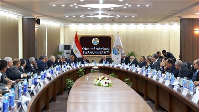 محافظ أسوان يشارك فى انطلاق فعاليات المجلس الأعلى للجامعات بمقر الجامعة بصحارى