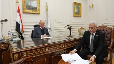 محافظ القاهرة يعتمد نتيجة الفصل الدراسى الأول للشهادة الإعدادية بنسبة نجاح ٧٨.٤ %