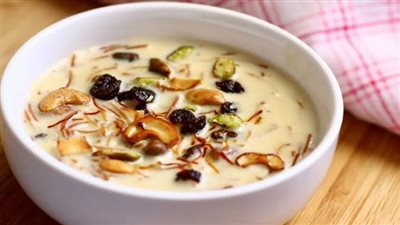 طريقة عمل الشعيرية بالحليب سريعة ولذيذة 