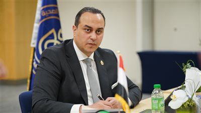 الرعاية الصحية: نبحث مع رواد الأعمال الفرنسيين واليابانيين التعاون والتبادل الطبي