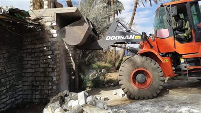 إزالة 80 حالة تعد على الأرض الزراعية وأملاك الدولة بمراكز المنيا