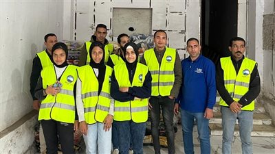 ضمن مبادرة شتاء دافئ.. مستقبل وطن يوزع 200 بطانية بمدينة حلوان (صور)