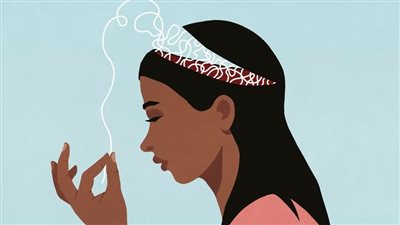 اضطراب الدورة الشهرية.. حالة هرمونية تؤثر على صحة النساء النفسية