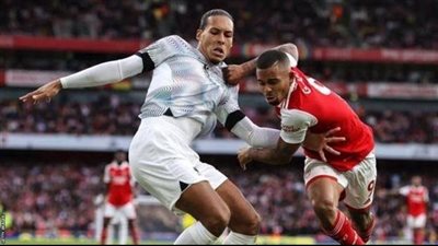 ليفربول يواجه آرسنال من أجل مواصلة صدارة البريمرليج