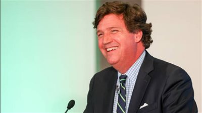 مذيع أمريكي يثير الجدل في روسيا وأفيديفيكا الأوكرانية لا تزال عصيّة 