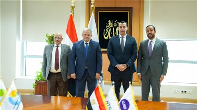 برعاية تنظيم الاتصالات.. مذكرة تفاهم بين شركتي «المصرية» و«مياه الشرب» للتوسع في شبكات الألياف الضوئية