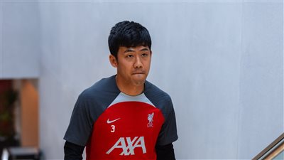 الساموراي واتارا إندو يعود لتدريبات ليفربول.. صور