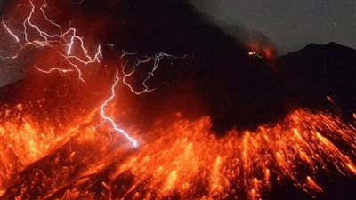 كيف بدأت الحياة على كوكب الأرض؟