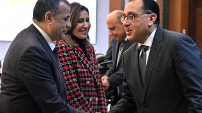 وزيرة الثقافة تستعرض فعاليات ختام معرض القاهرة الدولي للكتاب في دورته الـ55