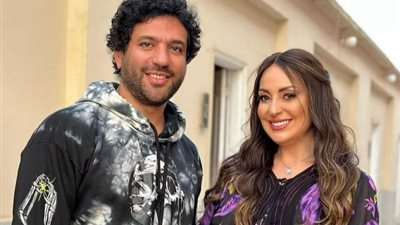 الصور الأولى لـ نرمين الفقي مع حسن الرداد في كواليس مسلسل محارب