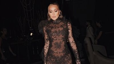 أزمة البطانة تلاحق مايا دياب بسبب هذه الإطلالة (صور)