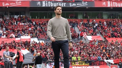 تقارير.. ألونسو لن يفوت فرصة تدريب ليفربول خلفًا لــ يورجن كلوب