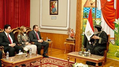 رئيس الاعتماد والرقابة الصحية يلتقي قداسة البابا تواضروس الثاني لمناقشة سبل التعاون