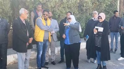 نائب محافظ أسوان تتفقد المشروعات الجارية بالمنطقة الصناعية بالعلاقى وبسويقة الأحمدية