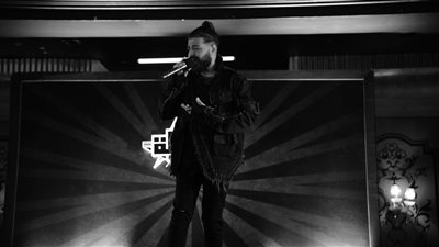 بالتزامن مع عرضه.. مسلم يطرح كليب «غمة» من فيلم درويلة