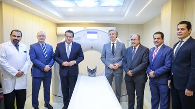 وزير الصحة يتفقد مستشفى إمبابة العام ويتابع عمل وحدة الأشعة المقطعية 
