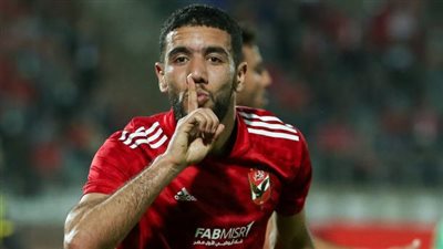 عرض قطري يقرب القندوسي من الرحيل عن سيراميكا.. واللاعب يرفض الزمالك