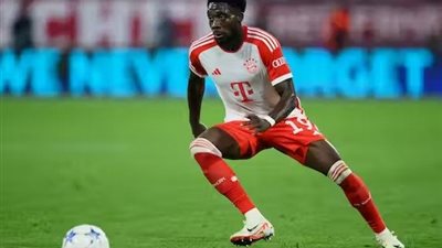 كيكر الألمانية: بايرن يتخذ منحنى جديدا فى مفاوضاته مع ألفونسو ديفيز