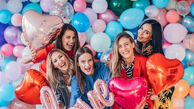 ما هو يوم جالنتين؟ وما علاقته بالفلانتين؟ ولماذا تحتفل به النساء فقط؟