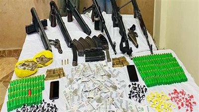 كواليس انتشار العملات المزيفة على يد تجار مخدرات وسلاح بالمنوفية