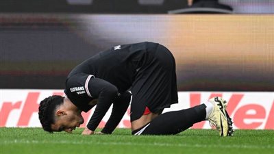 مرموش يتصدر تشكيلة الأفضل في الدوري الألماني للجولة 22