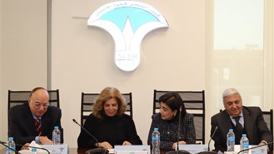  «القومى لحقوق الإنسان» يناقش الحقوق الإنجابية.. صور