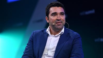 تقارير.. اجتماع بين برشلونة مع وكيل ديفيز وموقف البلوجرانا