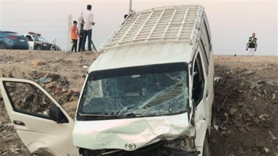 إثر تصادم ميكروباص وملاكي.. مصرع وإصابة 14 شخصا بحادث مروع بالبحيرة