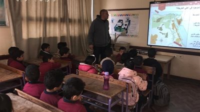 «تعليم القليوبية»: تفعيل حصص المشاهدة بمدارس المحافظة لجميع المراحل التعليمية(صور)