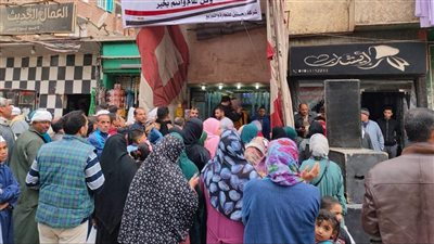 زيادة منافذ بيع السلع وإقامة سلسلة معارض أهلا رمضان بالمنيا