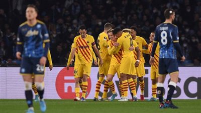 تاريخ مواجهات برشلونة ونابولي قبل موقعة الليلة