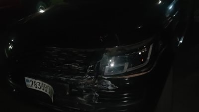 سائق مازيمبي يصدم سيارات بعثة بيراميدز في الكونغو