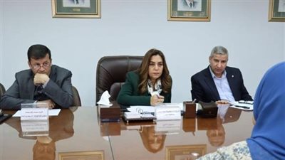 محافظ دمياط يترأس اجتماع لجنة اختيار القيادات الوظيفية