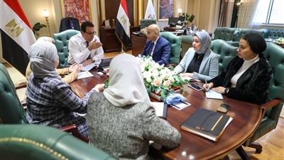 وزير الصحة يعقد اجتماعًا لمتابعة الموقف التنفيذي للمشروع القومي لمشتقات البلازما