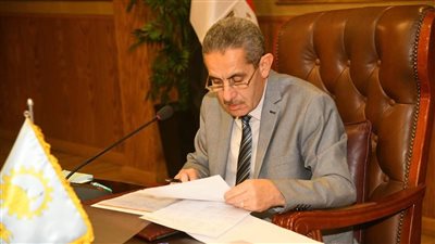 تفاصيل اجتماع محافظ الغربية برؤساء 6 مراكز لهذا السبب