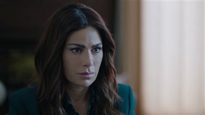 أثناء التحقيق معها في جريمة قتل.. صبا مبارك تعترف لأول مرة أمام زوجها بعلاقتها بحبيبها السابق