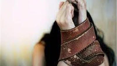 لشكه في سلوكها.. حكم رادع للترزى المتهم بتعذيب زوجته وهتك عرضها بالقليوبية