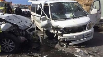 إصابة 10 أشخاص في حادث انقلاب سيارة ميكروباص بالبحيرة 