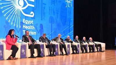 رئيس هيئة الدواء: العقاقير المصرية لا تقل جودتها ومأمونيتها عن المستورد