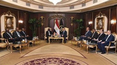 وزير الداخلية يلتقي نظيره السوداني بالقاهرة لبحث التعاون الأمني