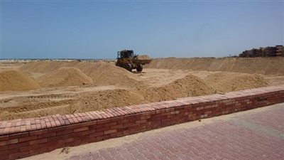 بالأرقام والأسماء.. تفاصيل إهدار ملايين الجنيهات فى فساد شركات المقاولات بمشروع حماية شواطئ جمصة