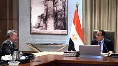 السفير الإيطالي يشيد بالجهود المصرية الحثيثة لجذب الاستثمارات الأجنبية المباشرة