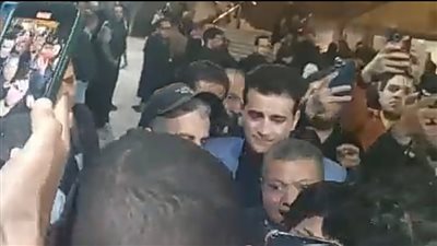 خناقة بين هند عاكف ومنتجة شهيرة في عزاء حلمي بكر.. والسر «2 مليون جنيه»